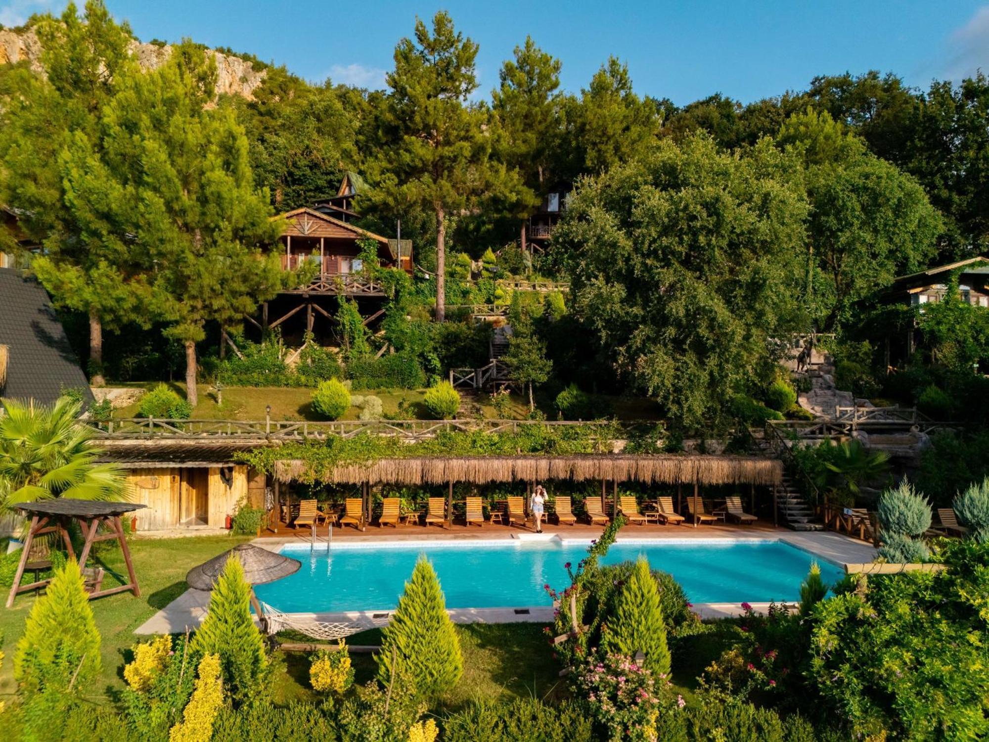 Botanik Goel Evleri Hotel Bucak Exterior foto